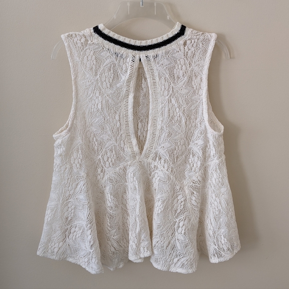 Free People Maisie Lace Sleeveless Top - Small - Picture 2 of 4